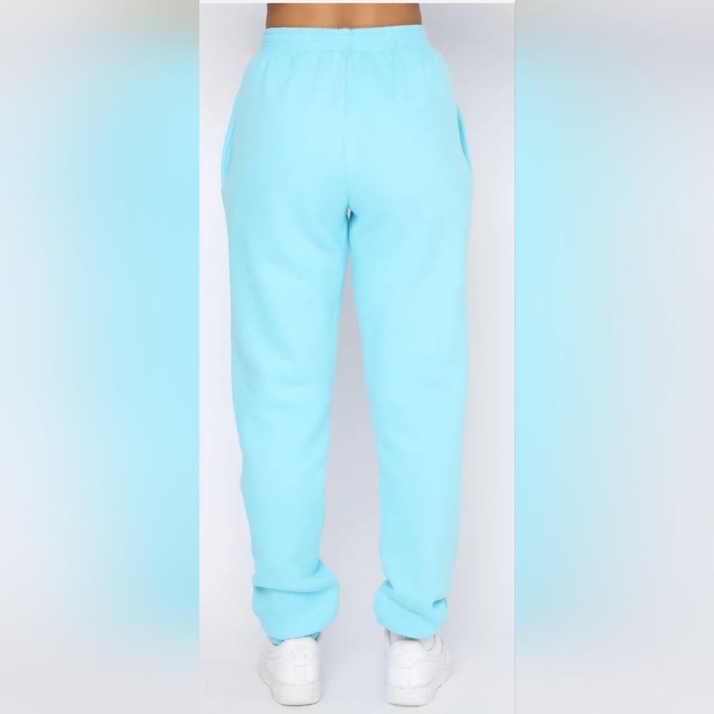 White Fox Boutique Do The Most Jogger Sweatpants-size XS-EUC(worn a few times)🦊 - Picture 2 of 7